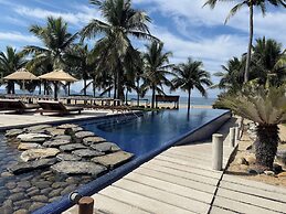 Casa de Olas, Stunning Oceanfront Villa in Las Palmas