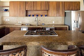 Casa de Olas, Stunning Oceanfront Villa in Las Palmas