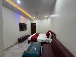 Hotel Majestic Inn