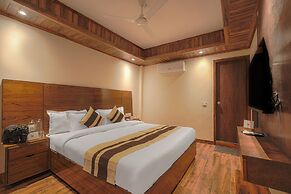 ELIVAAS Dilli House One room Suits