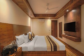 ELIVAAS Dilli House One room Suits