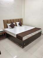 Balaji Guest House