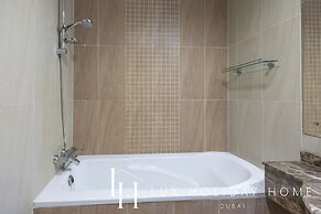 LUX The 02 Residences JLT Suite