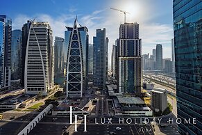 LUX The 02 Residences JLT Suite