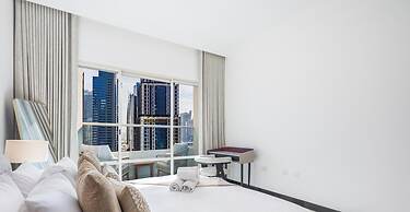 LUX The 02 Residences JLT Suite