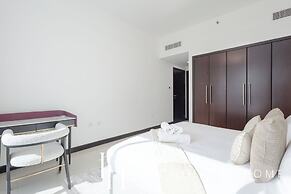 LUX The 02 Residences JLT Suite
