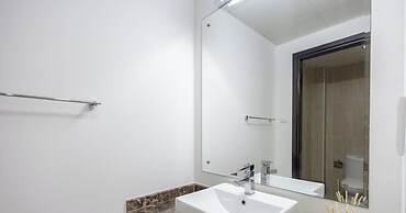 LUX The 02 Residences JLT Suite