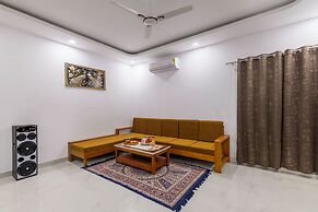 Alaya Stays Krishna Farm With Pool