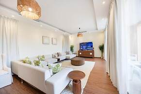 Bloomfields Stunning 4BR Villa Fujairah
