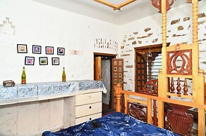 Tatsaaraa Kavan