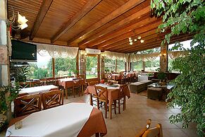 Orama Hotel - Lake Plastira Double Suite