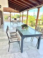 Saltos Village House - Peaceful Poolside Retreat