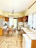 Saltos Village House - Peaceful Poolside Retreat