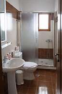Orama Hotel - Lake Plastira Quad Suite