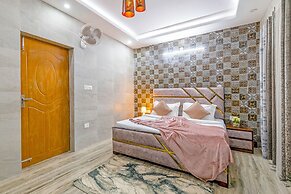 Alaya Stays Vyasa Duplex With Views