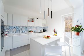 YourHome - Villa Solantis