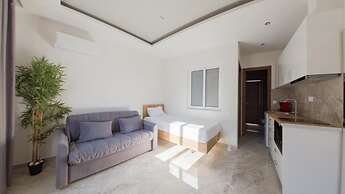 OLYMPIADA GIRNI Suites