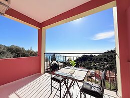 Gallini Sea View