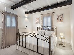 Dante e Allegra by Villaspo Homes