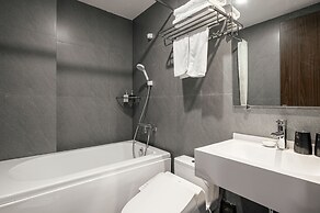 Luxe Paradise Suites Doi Can
