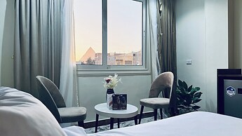 View Holy Pyramid Inn