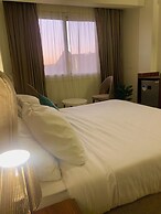 View Holy Pyramid Inn