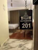 View Holy Pyramid Inn