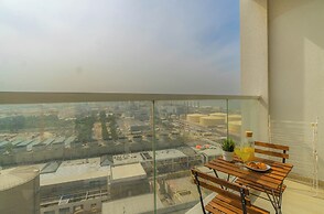Sky-High Marina Chic