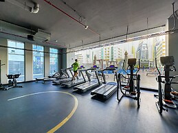 Minimal Studio in Marina