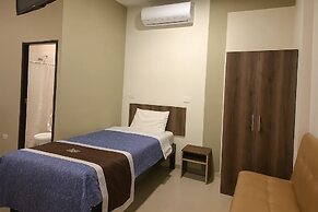Mak Suites Apart Hotel