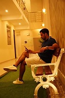 Mak Suites Apart Hotel