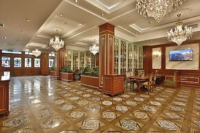 ALERMO HOTEL & SPA