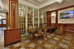ALERMO HOTEL & SPA