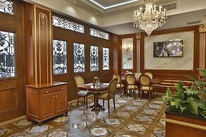 ALERMO HOTEL & SPA