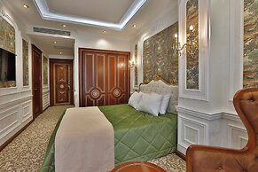ALERMO HOTEL & SPA