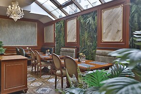 ALERMO HOTEL & SPA