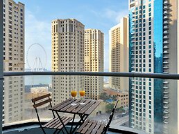 Luxury Waterfront View with Ain Dubai