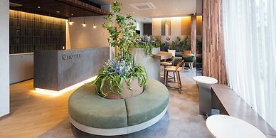 R Hotel Namba East