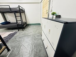 Hee Pee hostel