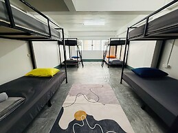 Hee Pee hostel