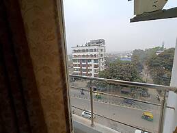 Stayvilla Royal