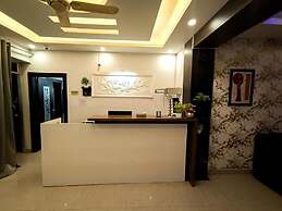 Stayvilla Royal