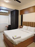 Stayvilla Royal