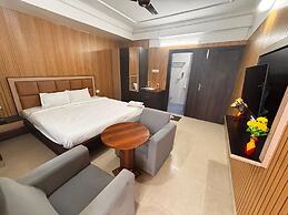 Stayvilla Royal