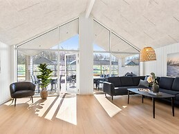 5 Star Holiday Home in Glesborg