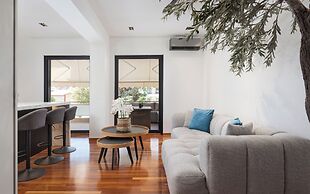 Glyfada Lux Olive Suites - Aura & Glow