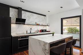 Glyfada Lux Olive Suites - Aura & Glow