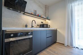 Glyfada Lux Olive Suites - Aura & Glow
