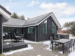 5 Star Holiday Home in Blokhus