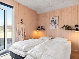 5 Star Holiday Home in Glesborg